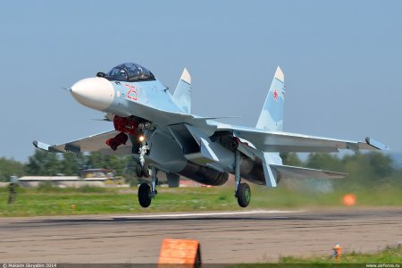 Сотый истребитель Су-30СМ передан Минобороны России