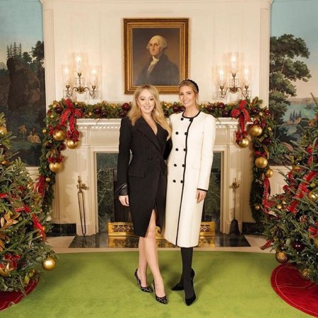Иванка и Тиффани Трамп подверглись критике из-за видео в Instagram