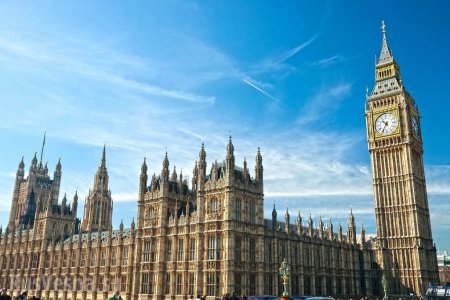 Их нравы: британские парламентарии пытаются попасть на порносайты 160 раз в день