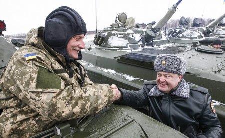 Украина готовится к войне. Расходы на закупку нового вооружения в 2018-м вы ...