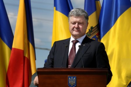 От Порошенко потребовали уволить Климкина за «провал дипломатии»