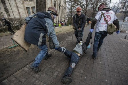 Стрелять по всем на Майдане
