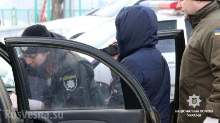 Под Киевом мужчина, угрожая гранатой, отобрал у своей жены 10 тысяч гривен (ФОТО)