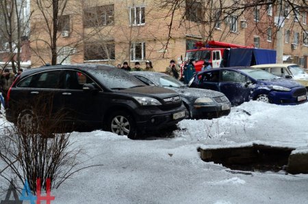 В центре Донецка произошёл взрыв авто, есть пострадавший