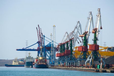 Новый российский порт позволит быстрее переориентировать грузы из Прибалтик ...