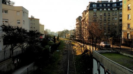 Заброшенная железная дорога в Париже
