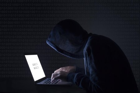 МЧС: Главной целью хакеров в 2018 году станут криптокошельки россиян