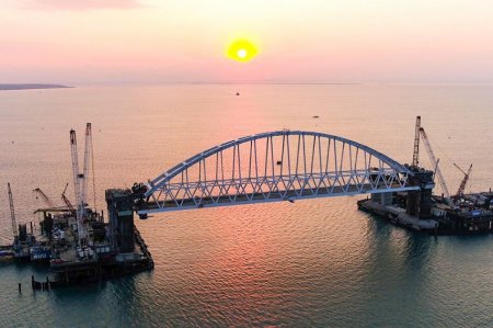 В Киеве возникла идея использовать Крымский мост на своих условиях