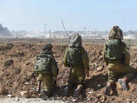 Израильские танки и авиация нанесли удары по сектору Газы