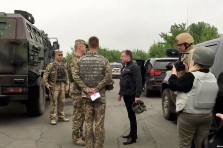 Волкер: Конфликт на Донбассе превратился в «горячую войну»