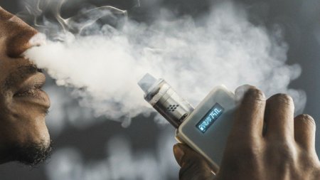 Даже без табака электронные сигареты с ароматизаторами могут нанести вред к ...