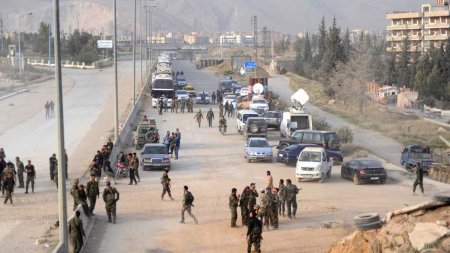 Боевики сирийской оппозиции согласились оставить все населенные пункты пров ...