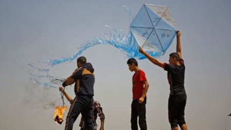 Израиль закрывает основной переход в Сектор Газа в ответ на поджоги