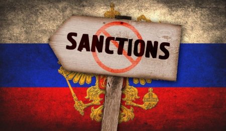 По следам ЕС: Украина тоже продлила антироссийские санкции