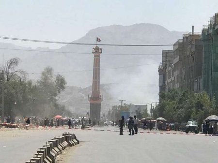 Боевики подвергли ракетному обстрелу президентский дворец в Кабуле