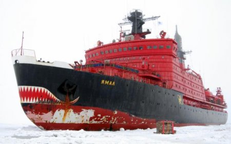 Россия планирует строительство дополнительных ледоколов для дальнейшего рас ...