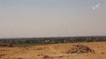 "Исламское государство" захватило высоту Джебель Багуз и вышло к иракской границе