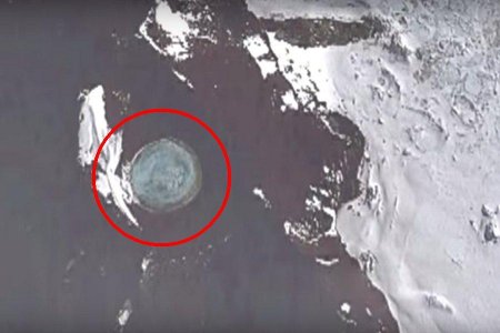 Антарктида во власти пришельцев: На материке найден секретный передатчик инопланетян