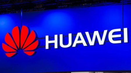 США проигрывает Китаю: Huawei запустит собственную операционку этой осенью
