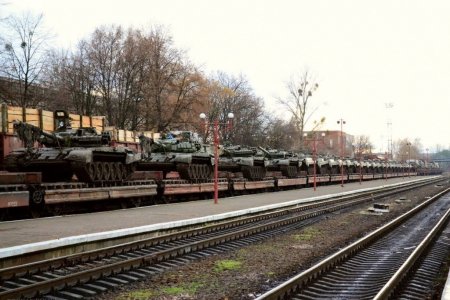 ВСУ перебросили в Донбасс эшелоны техники — разведка ДНР