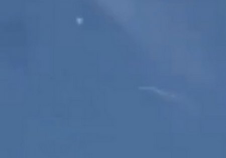 Боевики попытались сбить российский Су-24 из ПЗРК "Стингер" в провинции Идлиб