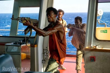 Пираты захватили в плен украинских моряков у берегов Африки (ФОТО)
