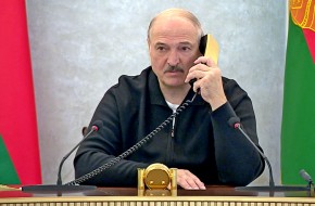 Двое в лодке. Зачем Помпео позвонил Лукашенко?