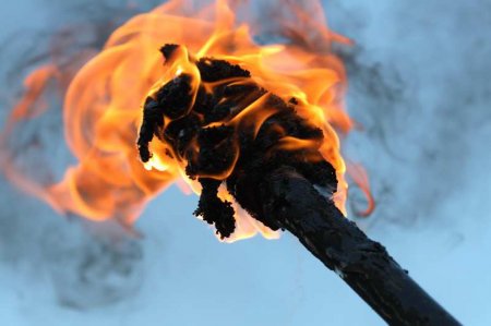 В Татарстане подростки сожгли памятник Воину-Освободителю (ФОТО, ВИДЕО)