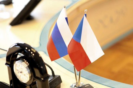 «Русские пошли дальше, чем нужно»: глава Чехии заявил о разрушении отношений с Россией | Русская весна