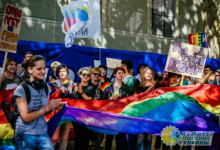 Посольство США в Украине посоветовало американцам обходить гей-парады сторо ...