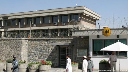 Германия эвакуировала сотрудников посольства в Кабуле