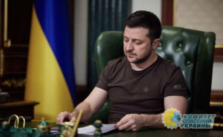 Азаров рассказал, почему Украина не должна праздновать День независимости