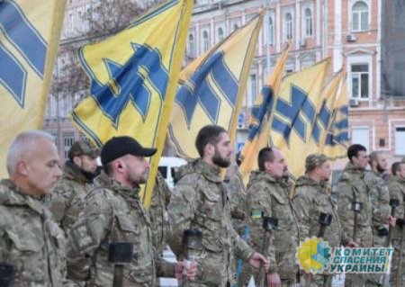 Зеленский возрождает неонацистский полк «Азов»