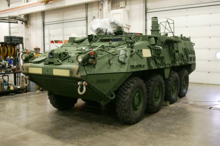 В Германию прибыли 90 БТР Stryker США для Украины (ВИДЕО)