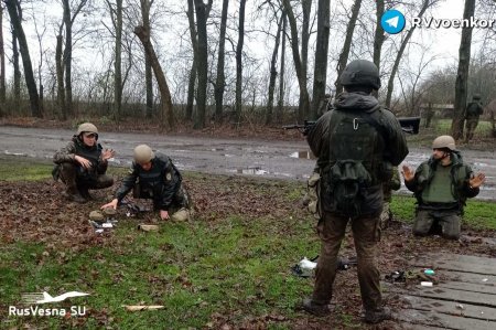 Наступление на Донбассе: Армия России захватила позиции и боевиков ВСУ (ВИД ...