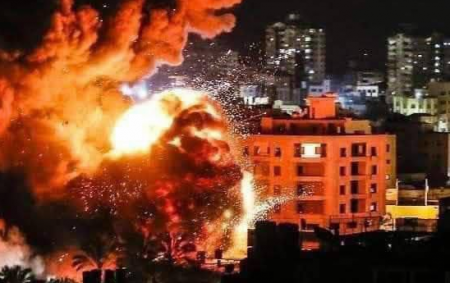 Армия Израиля атаковала более 320 целей по всему сектору Газа (ВИДЕО)
