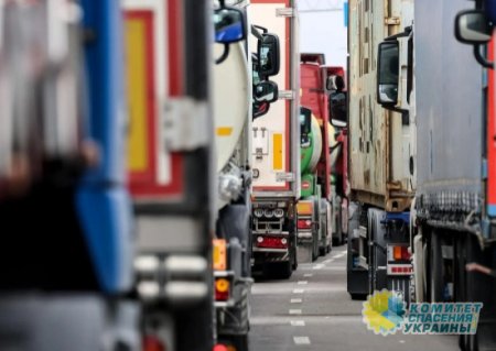 Словаки начали блокаду единственного КПП для грузового автотранспорта на границе с Украиной