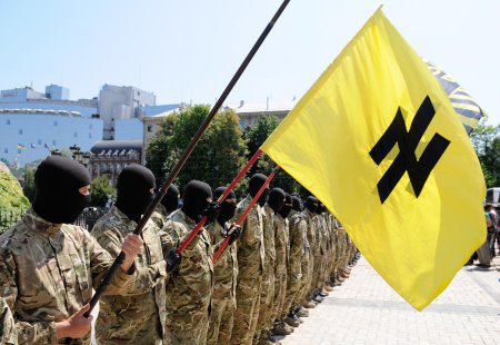 Эксперт: США пытаются создать на Украине фашистское государство для своих н ...