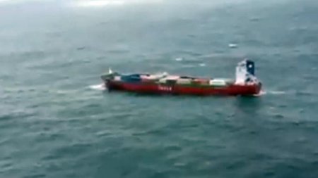 У берегов Канады проходит операция по спасению дрейфующего российского сухогруза «Симушир»