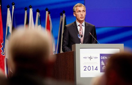 Генсек НАТО: Европа должна вдвое увеличить расходы на оборону
