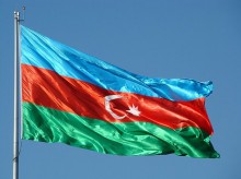 Азербайджан решил приостановить военные операции в Нагорном Карабахе