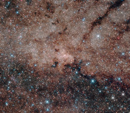 «Хаббл» заглянул в центр Млечного Пути