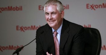 Тиллерсон заявил об уходе из ExxonMobil