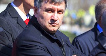 Аваков хочет вернуть контроль над границей в 2017 году