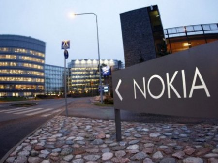 Убыток компании Nokia снизился и составил 912 миллионов евро