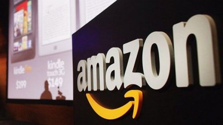 Amazon представил голосовой ассистент с сенсорным экраном‍