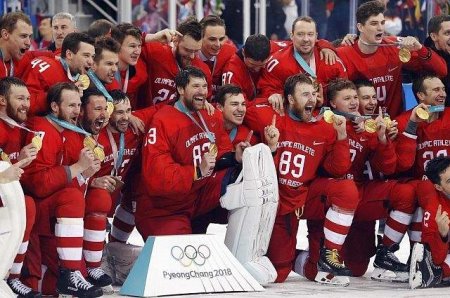 Владимир Путин поздравил «ледовую дружину» с победой на Олимпиаде