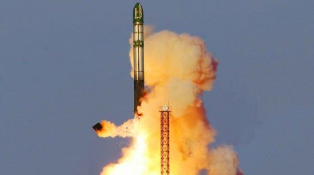 «Не имеет аналогов»: Минобороны раскрыло возможности новейшей ракеты «Сармат»