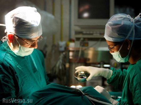 Закон кармы: индийский врач случайно прооперировал ногу пациента с травмой головы (ФОТО)