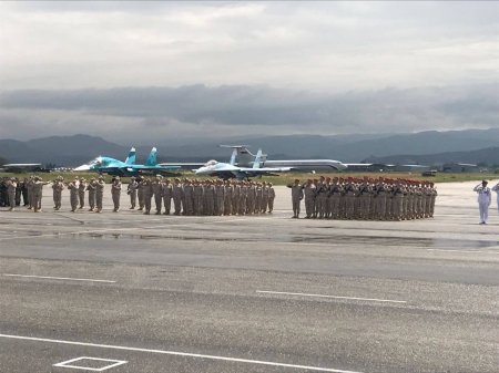 Парад Победы на авиабазе Хмеймим 9 мая 2018 года